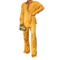 Orangegelb