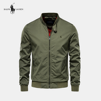 Khaki Grün